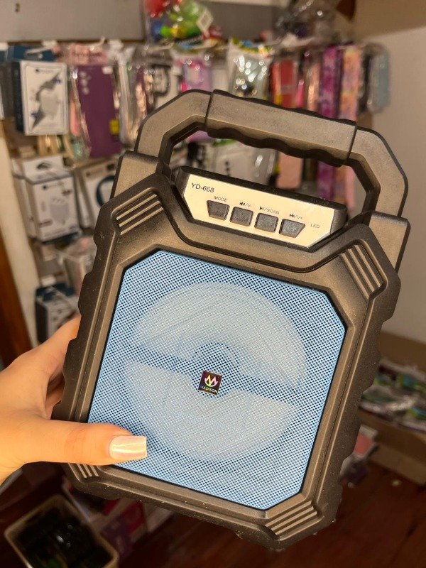 Producto - Parlante bluetoh