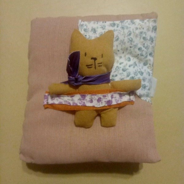 Producto - libro de actividades gatito