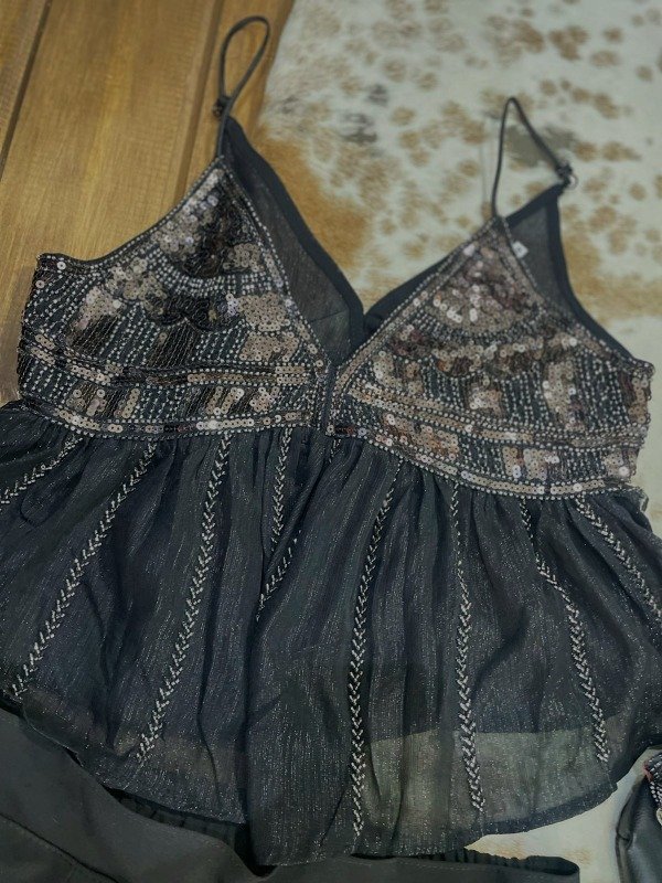 Producto - Blusa bordada