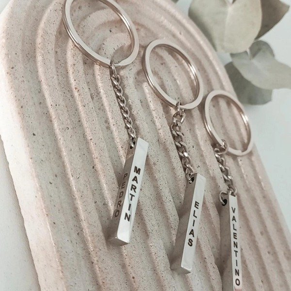 Producto - LLAVERO BARRA 4D cod 6