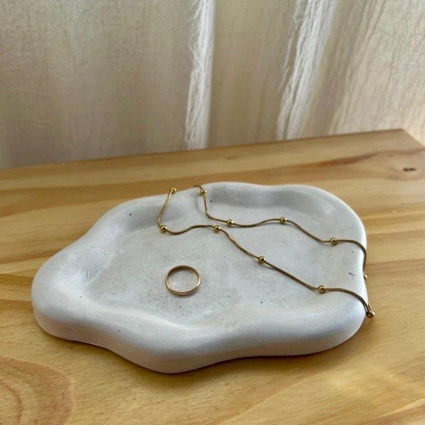 Producto - BANDEJA IRREGULAR MEDIANA