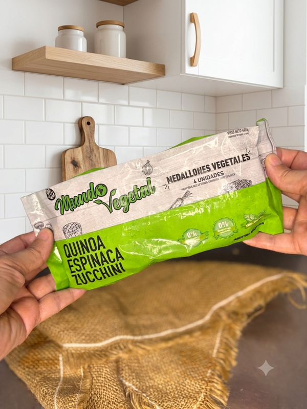 Producto - MEDALLON DE ESPINACA Y ZUCHINNI X 4 UN. - 400 GRS - MUNDO VEGETAL
