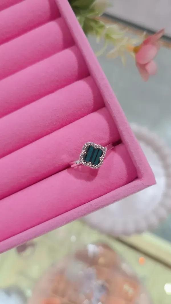 Producto - Anillo van cleff verde AB