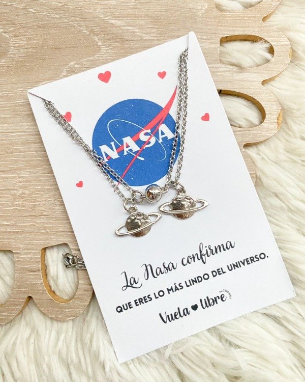 Producto - Collares la NASA para compartir
