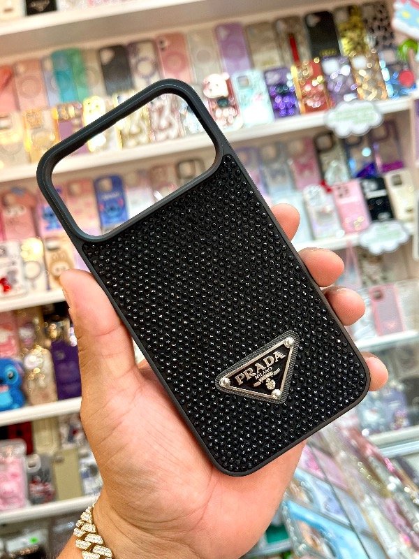 Producto - Funda Prada Strass iPhone 16/16 pro/16 pro max/17 pro/17 pro max