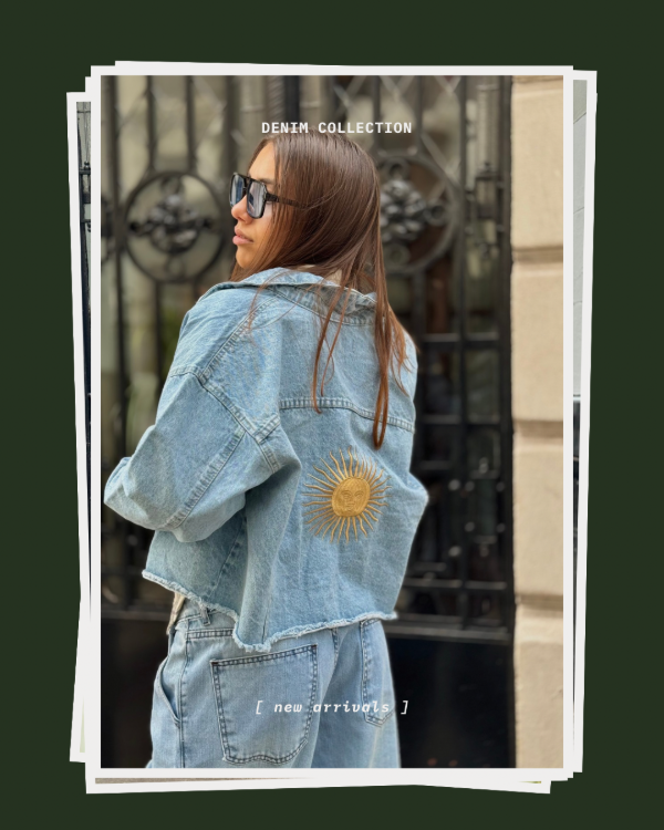 Producto - Campera Parks celeste con sol