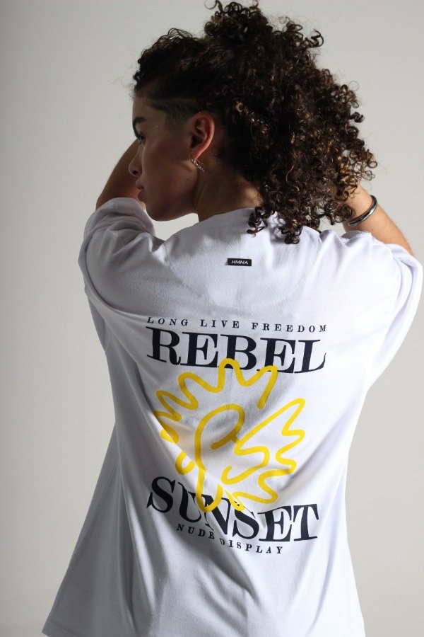 Producto - REMERA "SUNSET REBEL"