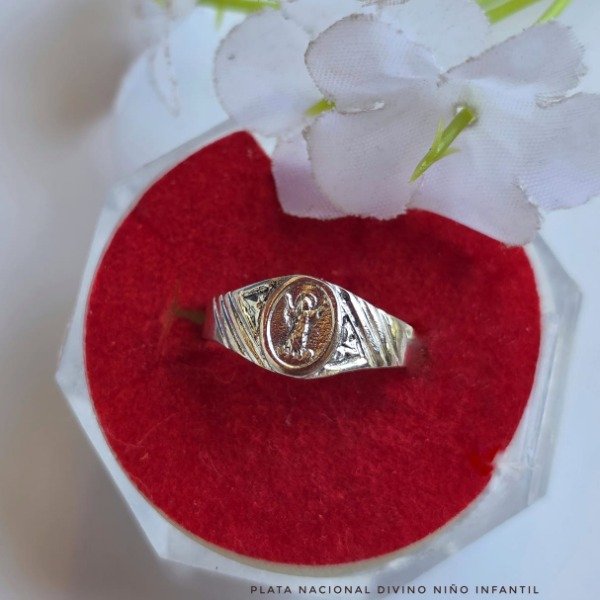 Producto - Anillo infantil Divino Niño  plata 925 nacional con aplique