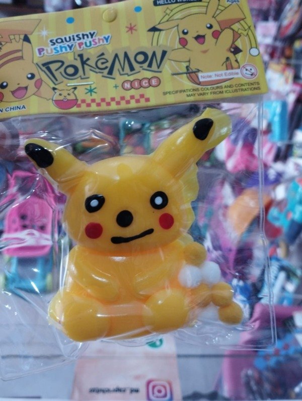 Producto - Squilly pikachu amarillo
