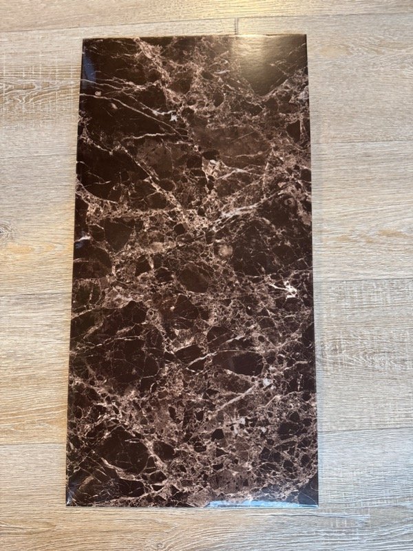 Producto - Placa Simil Marmol Autoadhesiva Marron oscuro vetas  30x60cm