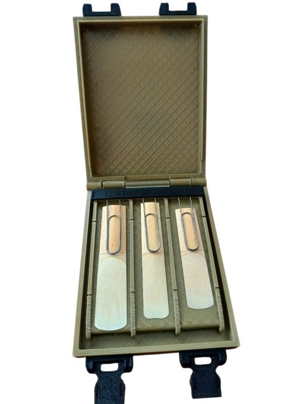 Producto - Porta cañas para 6 clarinete y/o saxo soprano ó alto