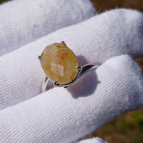 Producto - Anillo cuarzo con rutilo facetado n15