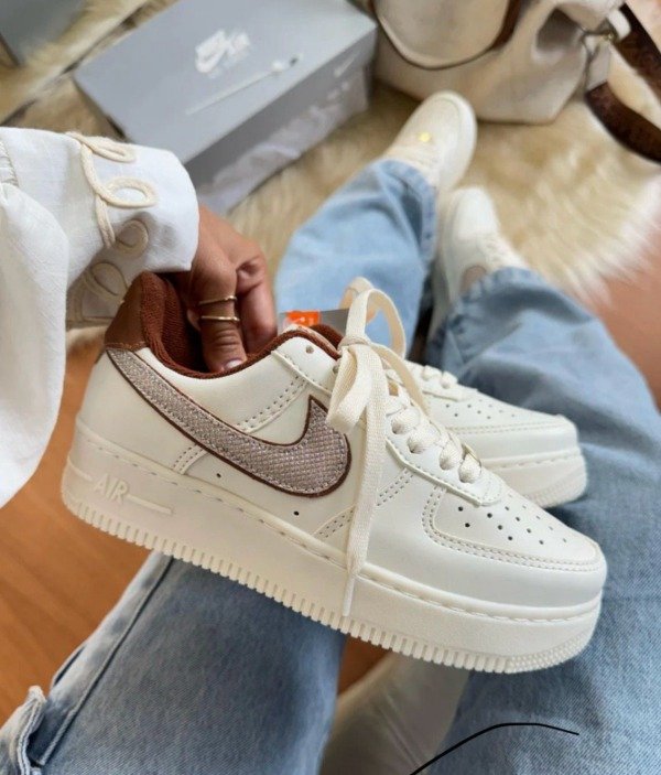 Producto - AIR FORCE LUXO  PREMIUM  34 AL 39