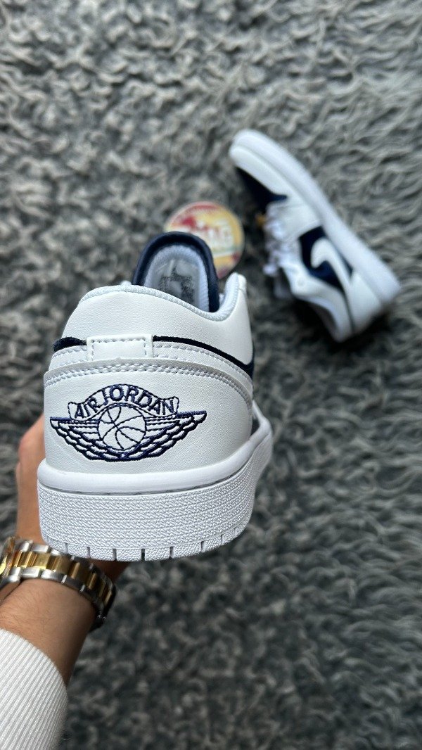 Producto - JORDAN RETRO 1 LOW FOOTBALL NAVY BLUE - 3