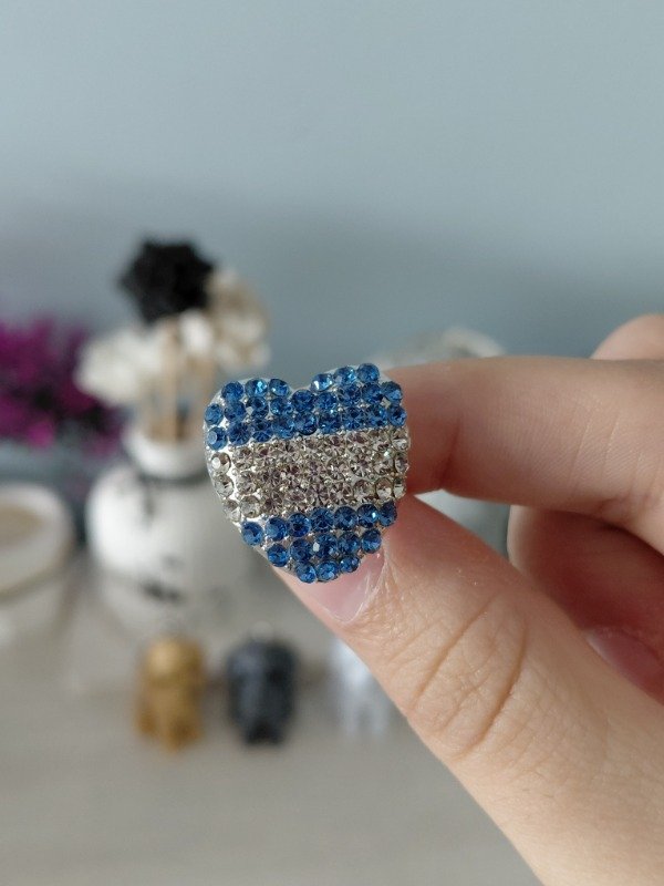 Producto - Pin metalizado - Escarapela corazón