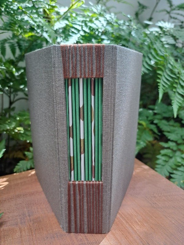 Producto - Cuaderno ojal - Árbolitos