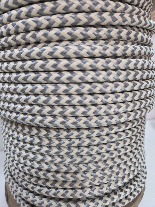 Producto - Cordon polipropileno CON ALMA 7mm Zigzag GRIS Y CRUDO 100MTS