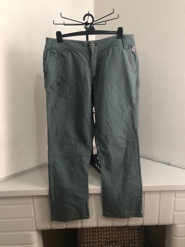 Producto - Pantalón tiro bajo talle 40/42