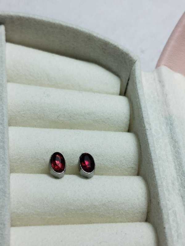 Producto - Aros mini oval rojo