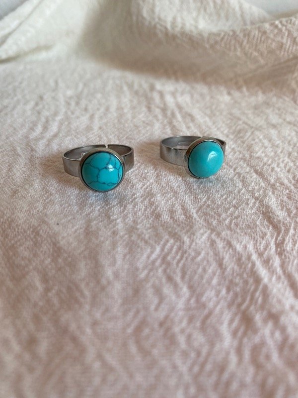 Producto - Anillo regulable Howlita Turquesa