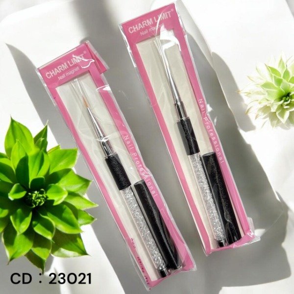 Producto - Pincel linner Charm Limit con tapa