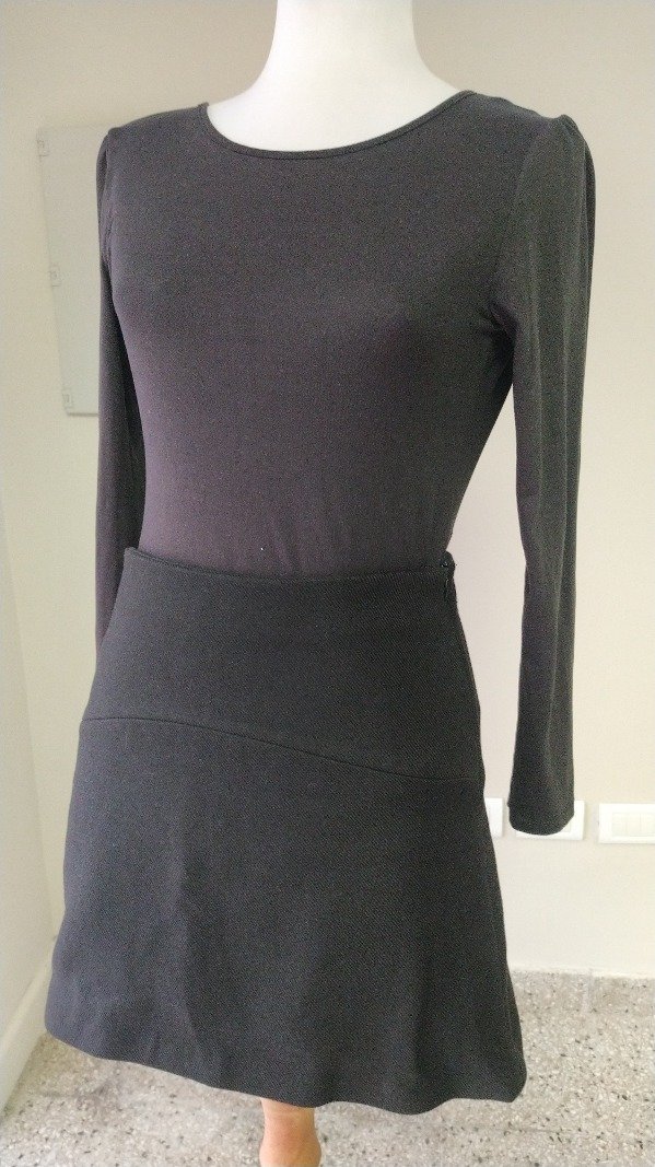 Producto - Pollera Zara campana T24