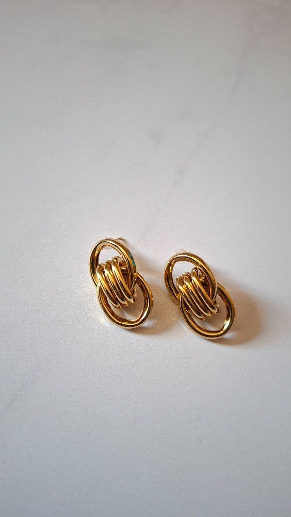 Producto - Aros de cero dorado cadena grande