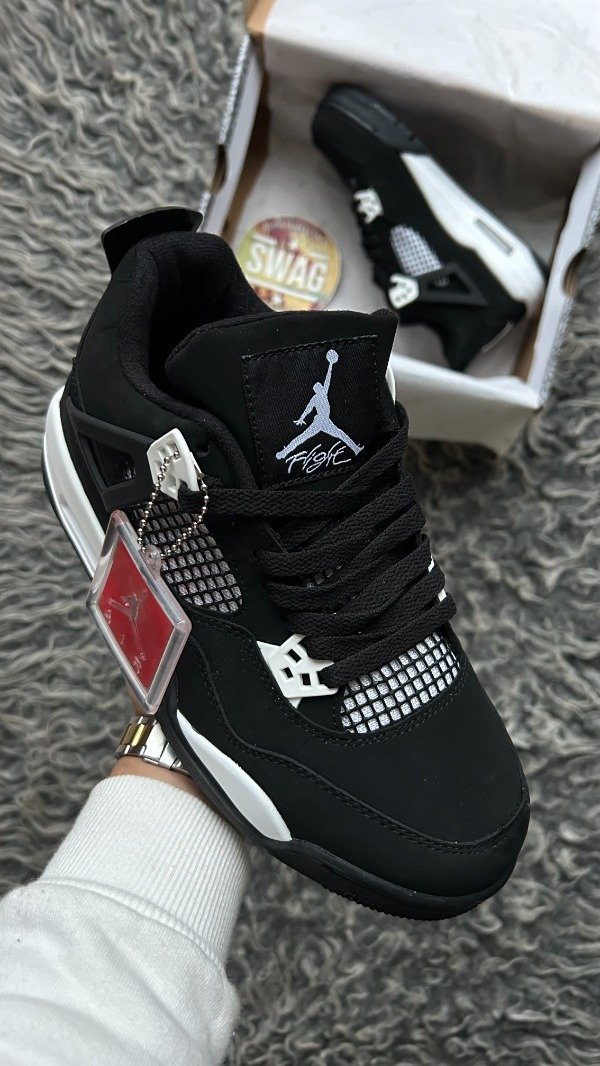 Producto - JORDAN RETRO 4 WHITE THUNDER - 1