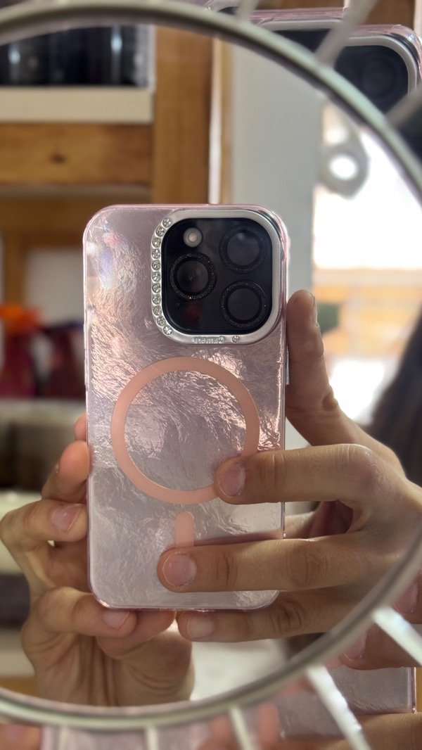 Producto - Funda ÁMBAR MG Rosa (Iphone 15 Plus)