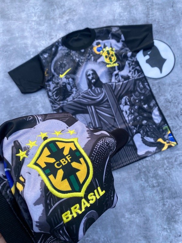 Producto - Casaca de futbol Brasil cristo