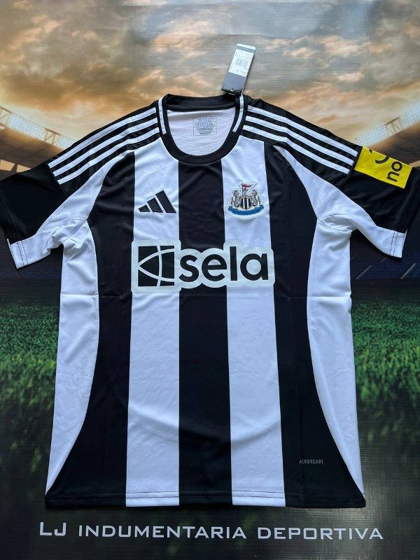 Producto - Newcastle Local 24/25 Version Hincha