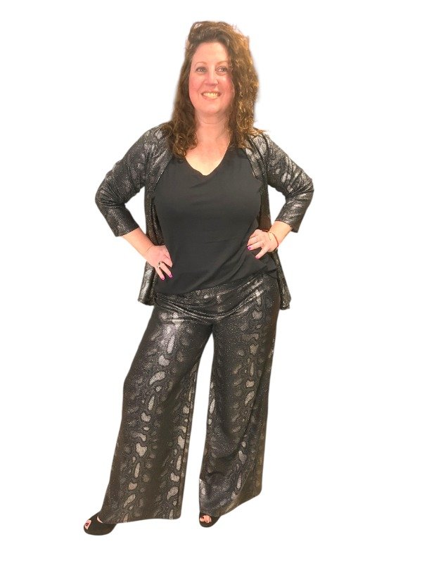 Producto - Conjunto Reptil Negro Metalizado Talle XL Amplio - abarca 46 al 50 TRANSF 69.000