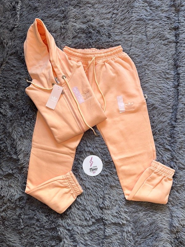 Producto - Conjunto Adidas Salmon
