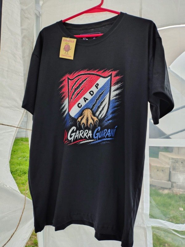 Producto - Remera Garra