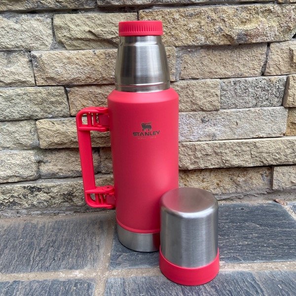 Producto - TERMO DE 1 LITRO CON MANIJA CORAL