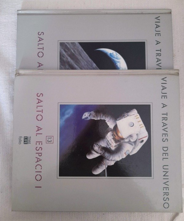 Producto - Viaje A Través Del Universo #13 #14 - Salto Al Espacio I y II - Folio