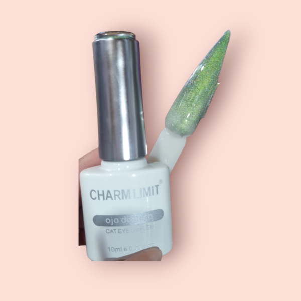 Producto - OJO DE GATO CHARM 15