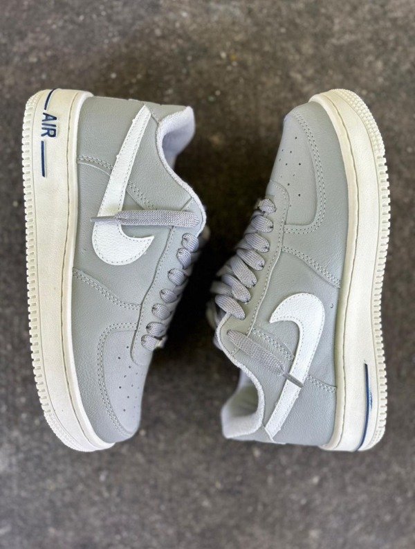 Producto - Air Force GRIS