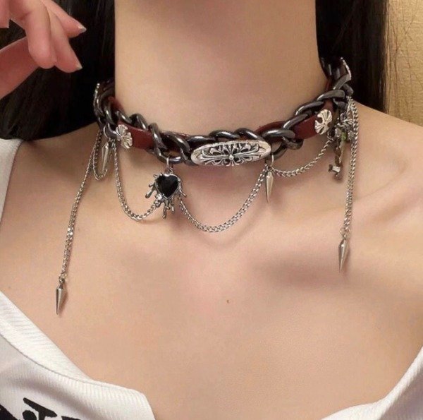 Producto - Chocker Chrome Hearts