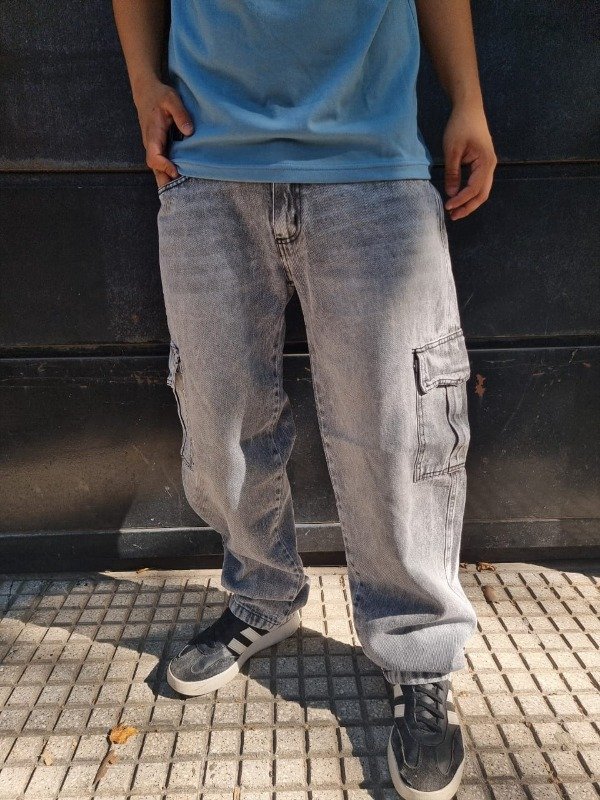 Producto - Pantalon baggy cargo