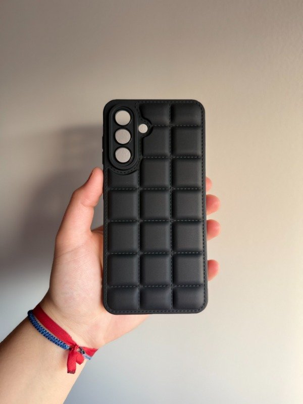 Producto - A36-FUNDA PUFFER COLOR NEGRA