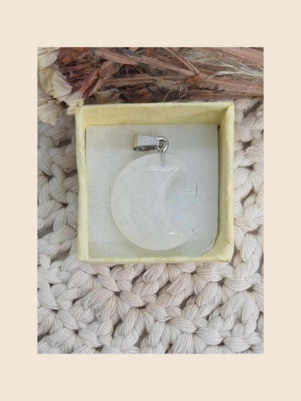Producto - Dije luna "Cuarzo cristal"