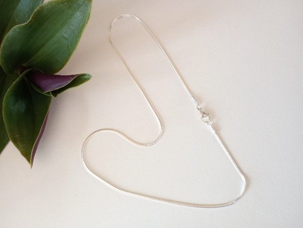 Producto - CADENA SNAKE DE ACERO QUIRURGICO BLANCO 40 CM.