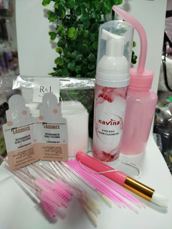 Producto - KIT LIMPIEZA Y CUIDADO DE PESTAÑAS