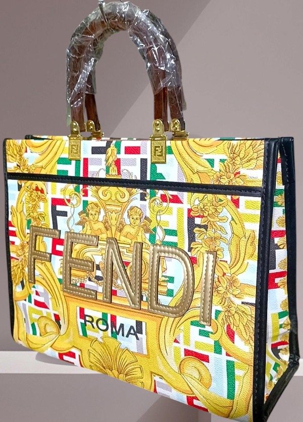 Producto - Cartera tote Fendi 2