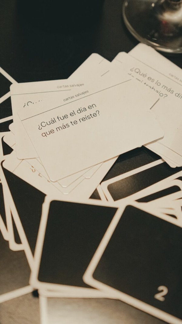Producto - Cartas Salvajes [Alquiler] - 2