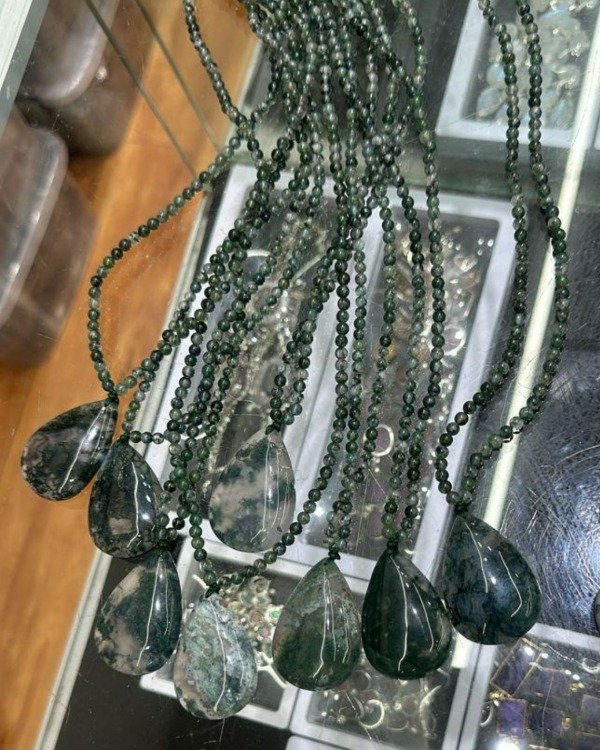 Producto - COLGANTE GOTA DE ÁGATA MUSGOSA REGULABLE