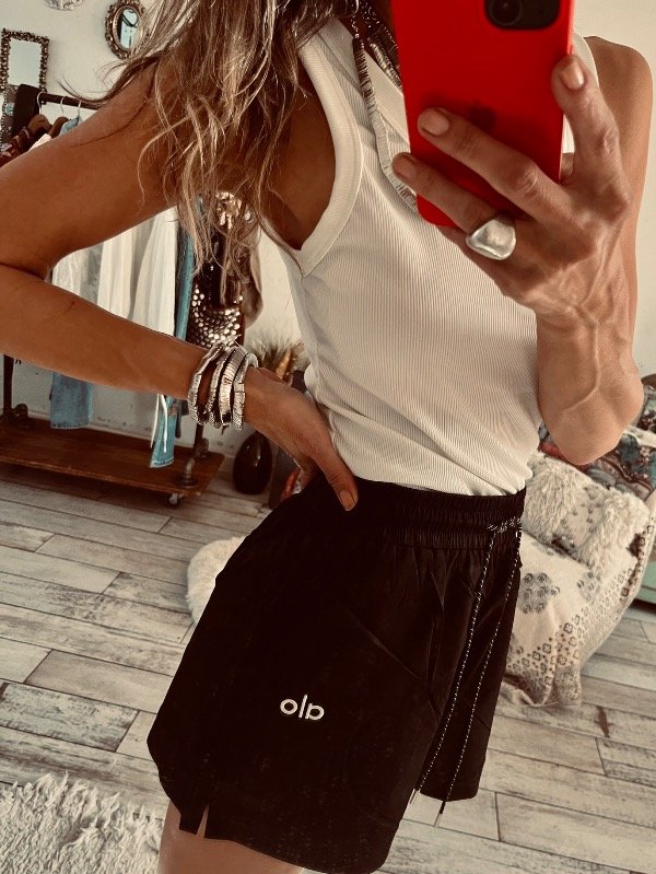 Producto - Short ALO N - 4
