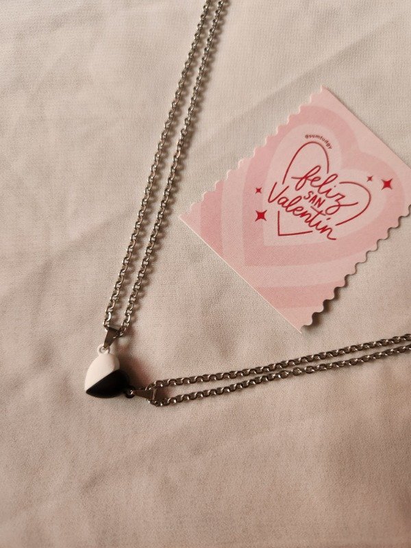 Producto - Collares para compartir Heart Iman Blanco y Negro ACERO QUIRÚRGICO
