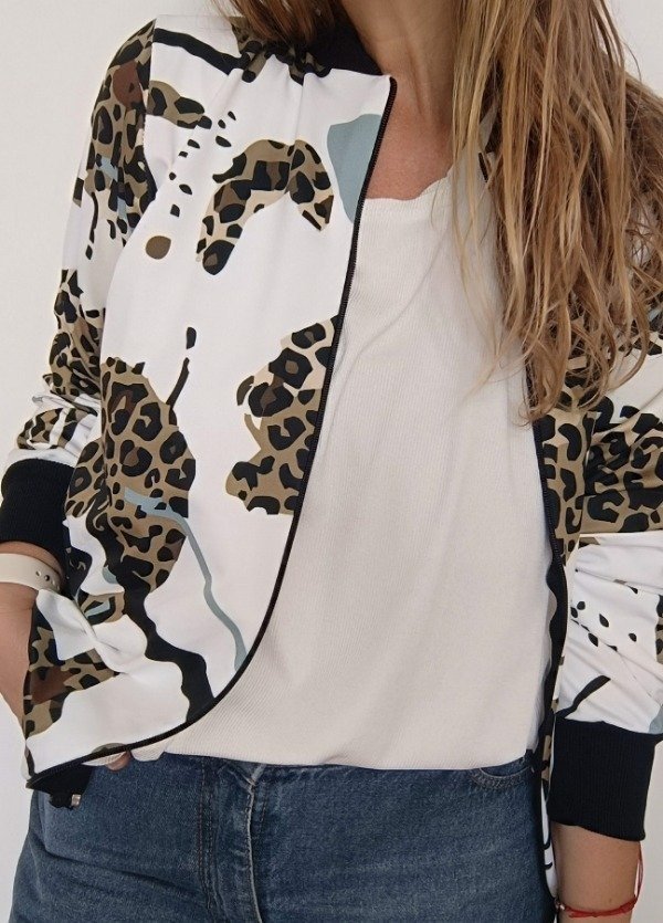 Producto - BOMBER SELVA - 2
